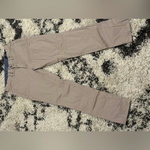 Men’s 30x32 vineyard vines khaki pants